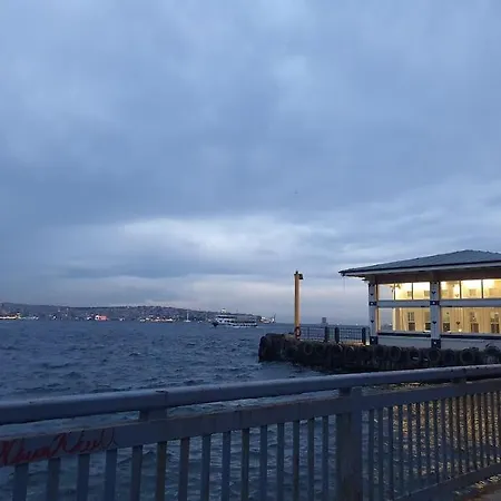 Apartment Besiktas House Near The Coast *